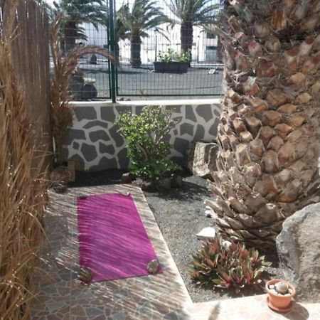 Casita Mary Apartment Costa Teguise Exterior photo
