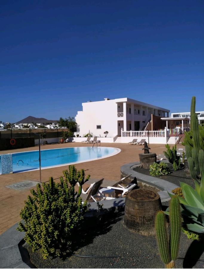 Casita Mary Apartment Costa Teguise Exterior photo